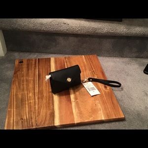 Michael Kors iPhone 4 wristlet